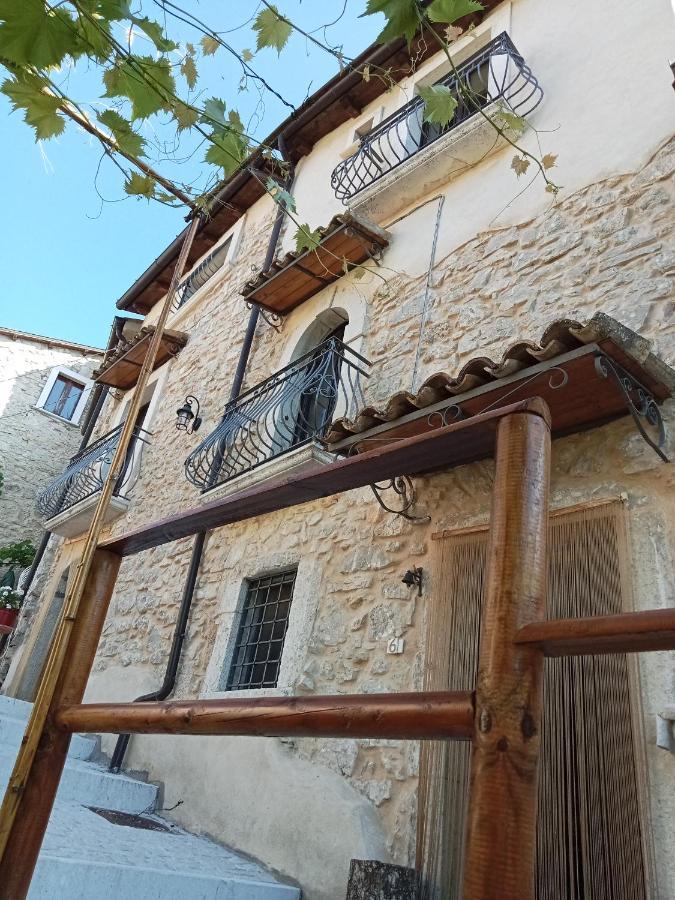 Вілла Il Borgo Della Zittola Montenero Val Cocchiara Екстер'єр фото