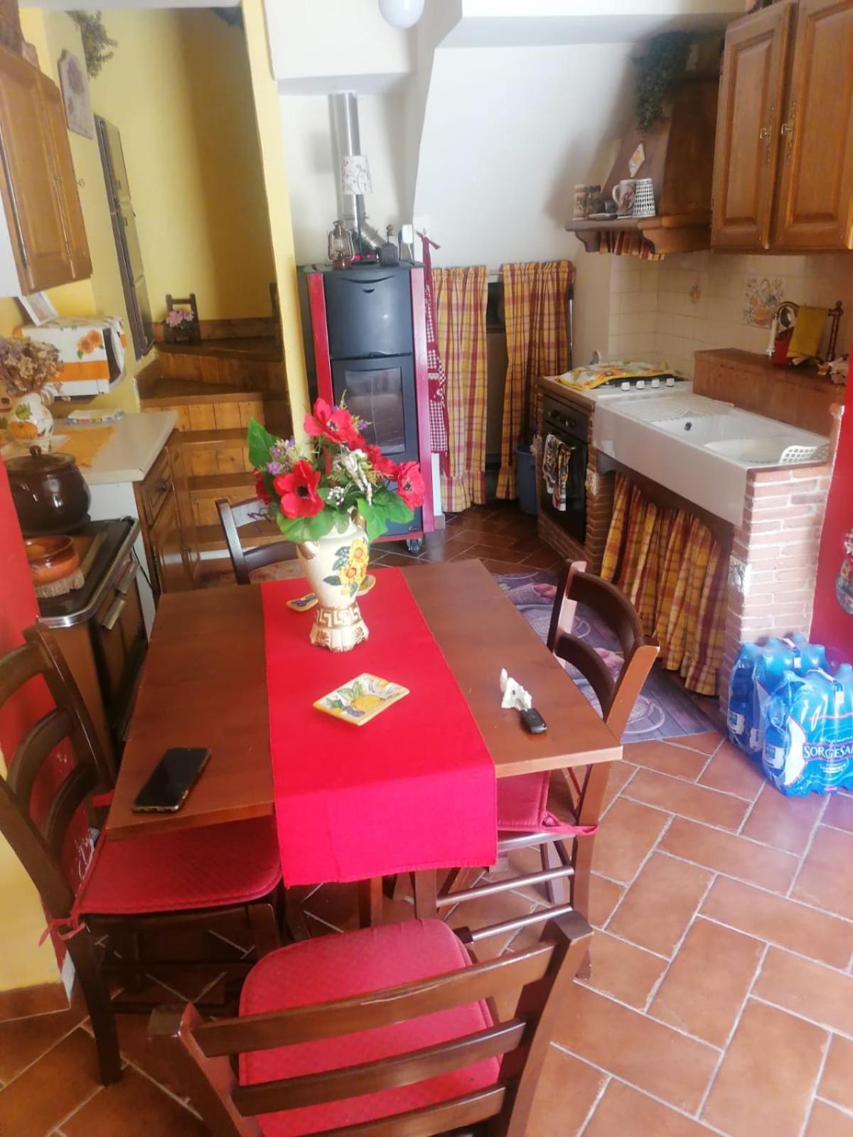 Вілла Il Borgo Della Zittola Montenero Val Cocchiara Екстер'єр фото